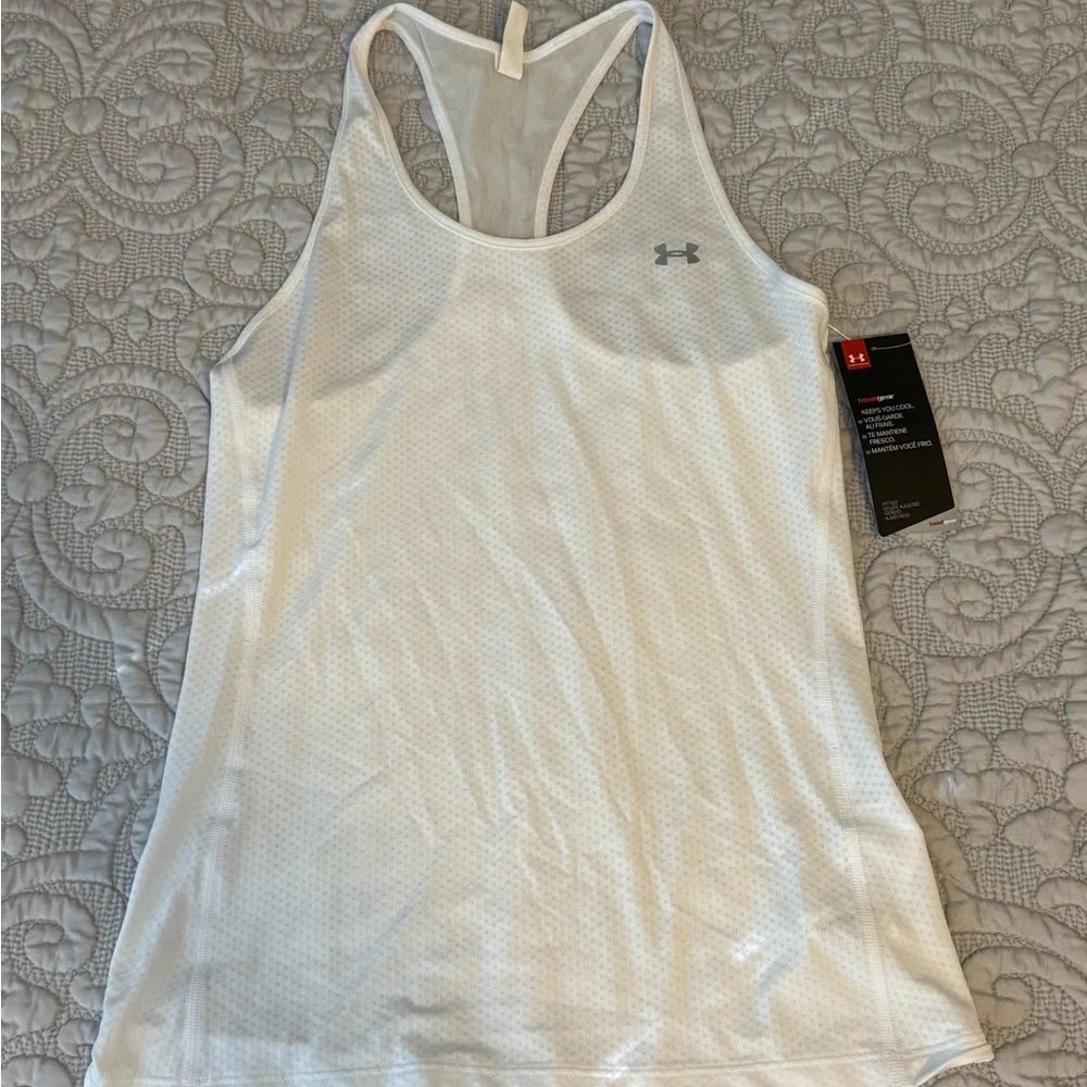 Under Armour Tanks - set of 2 (1 NWT) - Picture 1 of 3